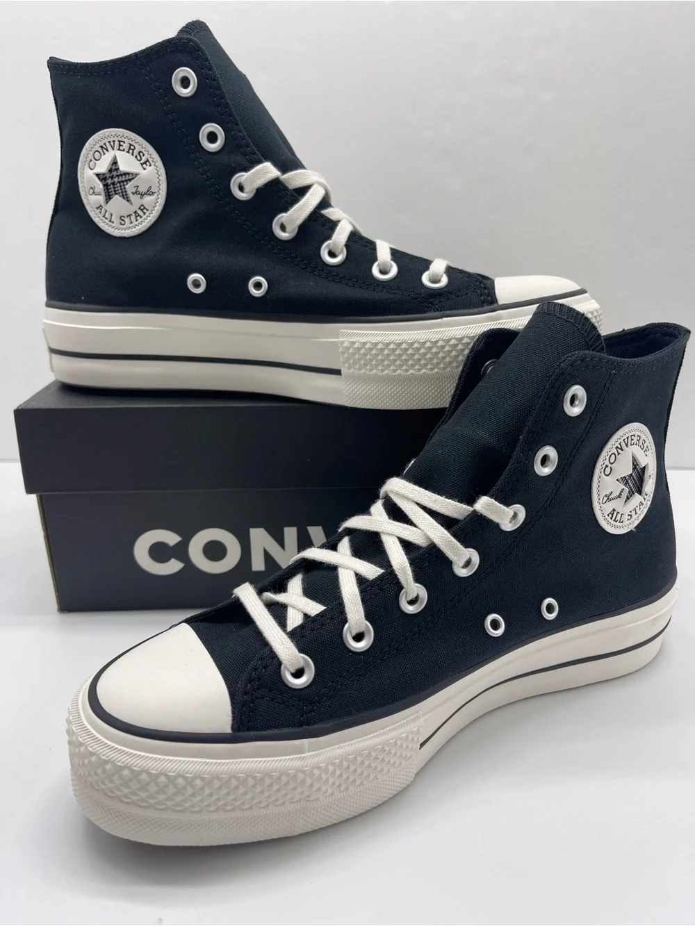 Converse A15534F CTAS LIFT HI BLACK/WHITE/SUNNY ANGLE Platform Sneakers